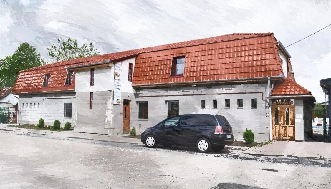 Bed and Breakfast Fuerdo Panzio Karcag Экстерьер фото