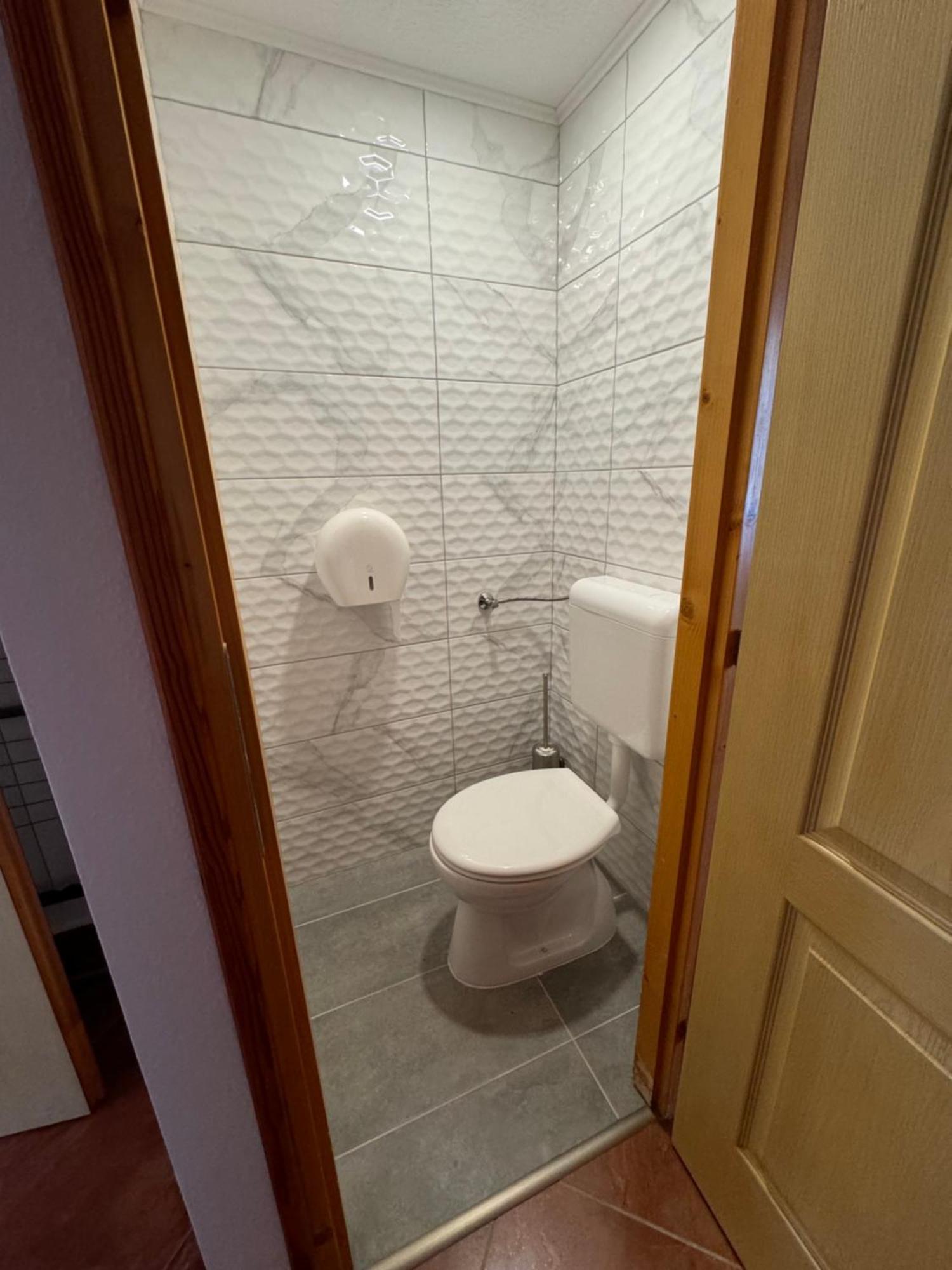 Bed and Breakfast Fuerdo Panzio Karcag Экстерьер фото